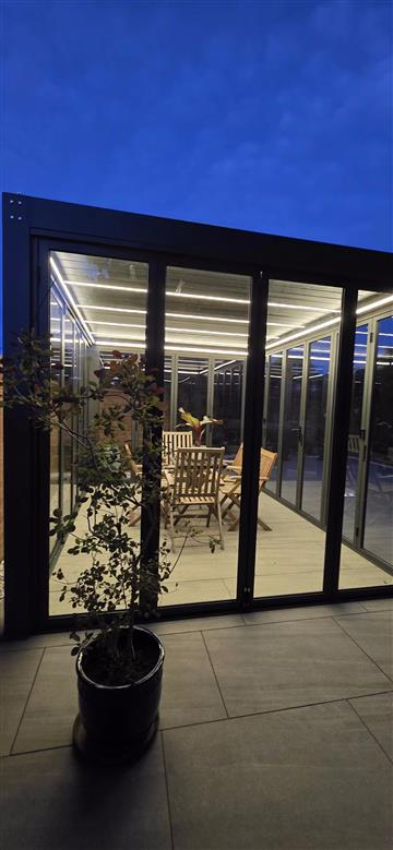 Customer's enclosed aluminum pergola, view 3